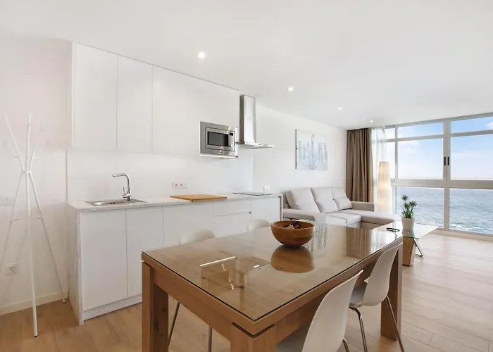 Luxury Loft El Roque 1 Апартаменты